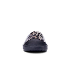 'OOFOS' Women's OOahh Slide Limited Edition - Black / Cheetah 11 'OOFOS' Women's OOahh Slide Limited Edition - Black / Cheetah -Best Sportswear Store 1103BLKCHEET shot3 1024x1024@2x
