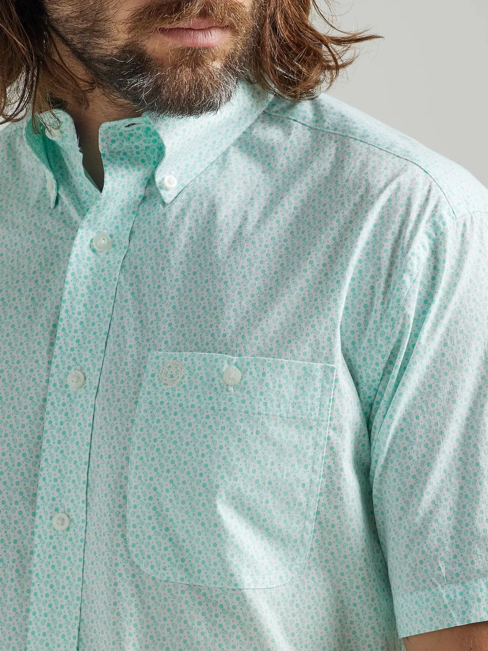 Wrangler 'George Strait' Men's Print Relaxed Fit Button Down - Mint Paisley 5 Wrangler 'George Strait' Men's Print Relaxed Fit Button Down - Mint Paisley - Image 3
