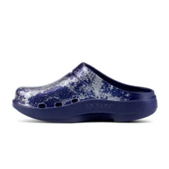'OOFOS' Women's OOcloog Clog Limited Edition - Navy / Silver Snake 13 'OOFOS' Women's OOcloog Clog Limited Edition - Navy / Silver Snake -Best Sportswear Store 1203NVYSILSNK shot4 1024x1024@2x