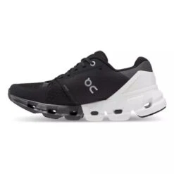 'On Running' Women's Cloudflyer 4 - Black / White (Wide) -Best Sportswear Store 44200047761 3 3a7f62a0 a594 4ed8 9a12 fb2ac6847ac9 1024x1024@2x